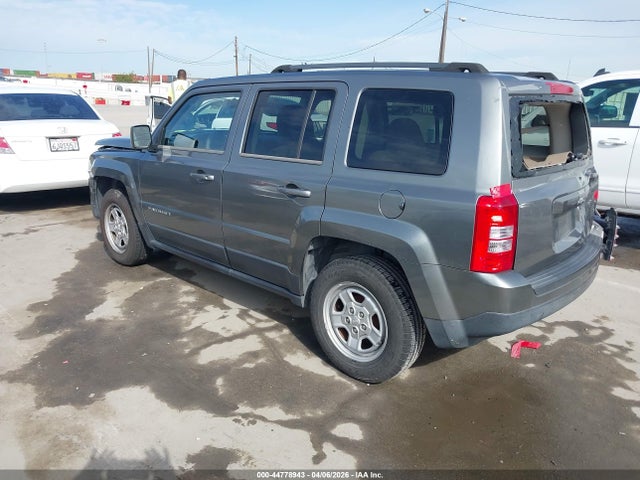 2014 JEEP PATRIOT 1C4NJPBA1ED596107 Photo 2