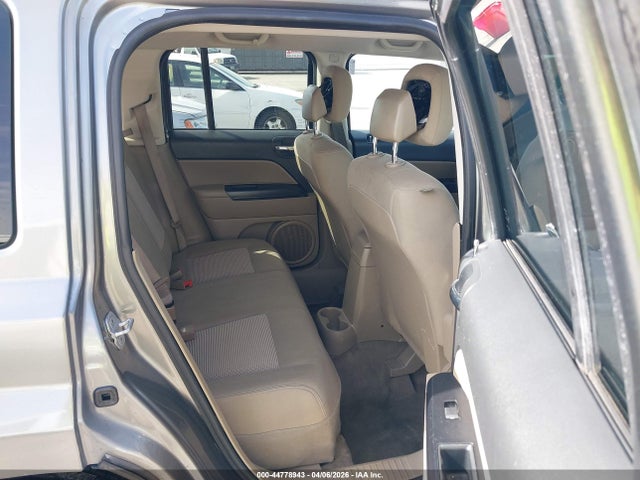 2014 JEEP PATRIOT 1C4NJPBA1ED596107 Photo 7