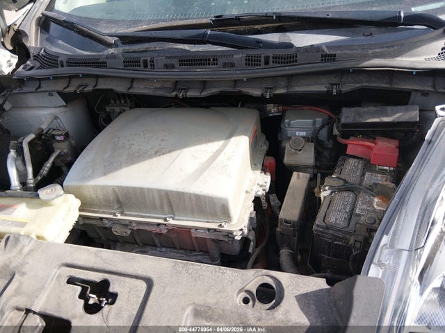 1N4BZ0CP8HC307407 Nissan LEAF SV