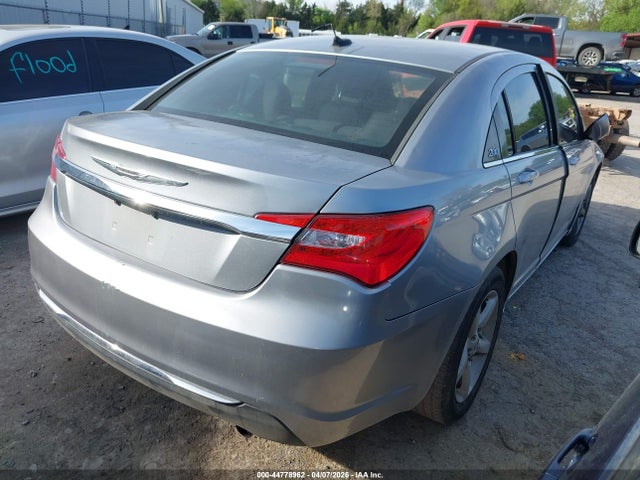 Aukcja sprzedaży 2013 Chrysler 200 Lx, vin: 1C3CCBAB2DN641101, numer aukcji: 44778962