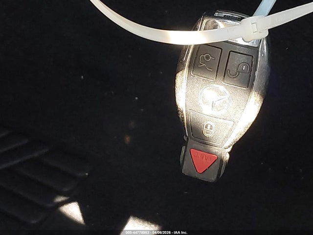 2013 MERCEDES-BENZ C 250 WDDGF4HB9DA754191 Photo 10