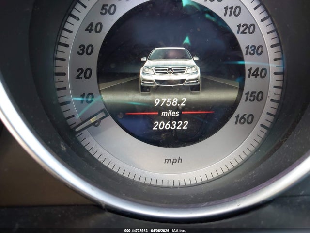 2013 MERCEDES-BENZ C 250 WDDGF4HB9DA754191 Photo 6