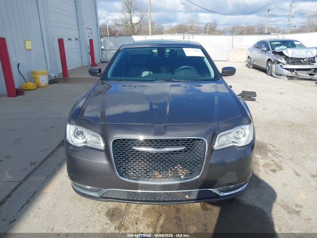 Aukcja sprzedaży 2015 Chrysler 300 Limited, vin: 2C3CCAAG3FH899225, numer aukcji: 44779000