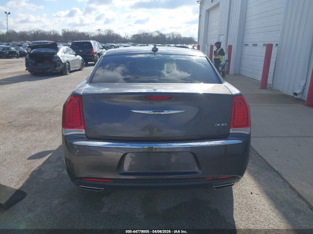 Aukcja sprzedaży 2015 Chrysler 300 Limited, vin: 2C3CCAAG3FH899225, numer aukcji: 44779000