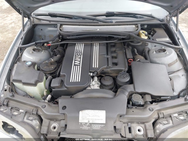 2004 Bmw 325i მანქანა იყიდება აუქციონზე, vin: WBAAZ33484KP89130, აუქციონის ნომერი: 44779006