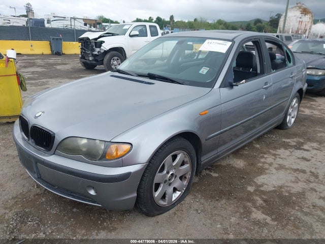 2004 Bmw 325i მანქანა იყიდება აუქციონზე, vin: WBAAZ33484KP89130, აუქციონის ნომერი: 44779006