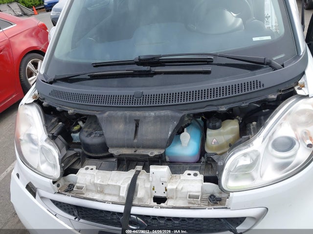 Aukcja sprzedaży 2015 Smart Fortwo Pure, vin: WMEEJ3BA1FK810634, numer aukcji: 44779012