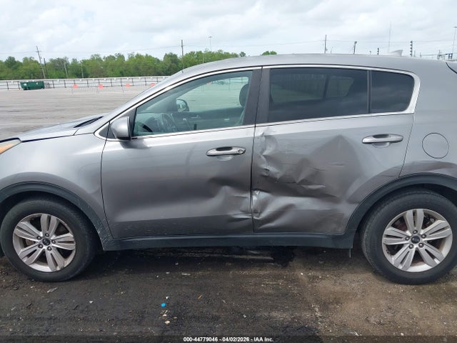 2018 Kia Sportage Lx მანქანა იყიდება აუქციონზე, vin: KNDPM3AC7J7370223, აუქციონის ნომერი: 44779046
