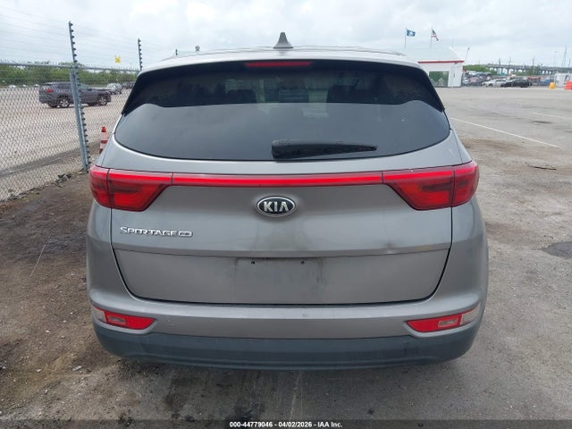 2018 Kia Sportage Lx მანქანა იყიდება აუქციონზე, vin: KNDPM3AC7J7370223, აუქციონის ნომერი: 44779046