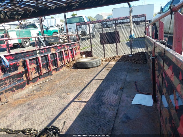 44779074 :رقم المزاد ، 1M9BE1421BL516233 vin ، 2011 Utility Trailer مزاد بيع