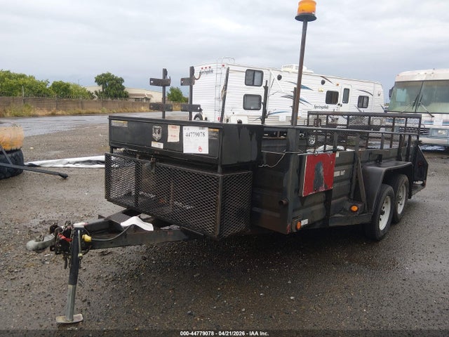 Utility Trailer 2015 1M9BE1428FL516252 Image 2