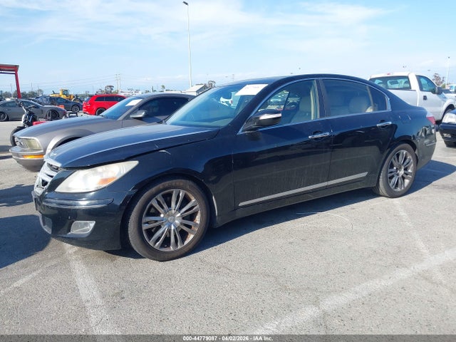 2011 HYUNDAI GENESIS KMHGC4DF8BU125024 Photo 1