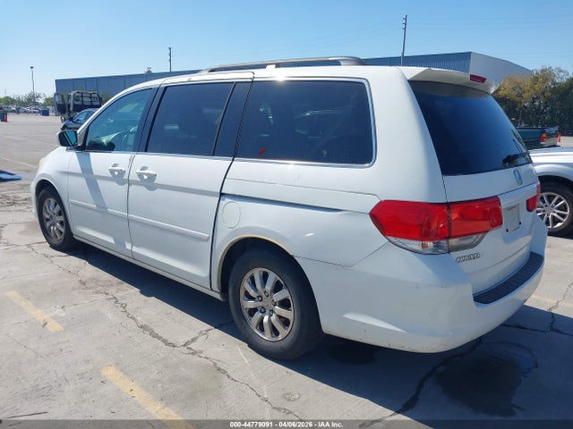 2010 HONDA ODYSSEY 5FNRL3H7XAB083117 Photo 2
