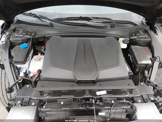 Продажа на аукционе авто 2025 Kia Ev6 Wind, vin: 5XYC34JA2SG003725, номер лота: 44779095