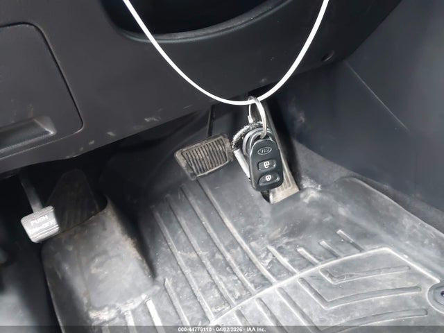 Продажа на аукционе авто 2011 Kia Sportage Ex, vin: KNDPCCA23B7084994, номер лота: 44779110