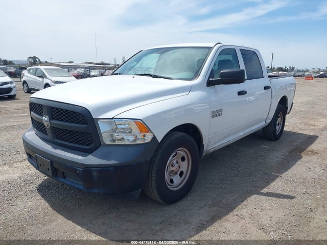 2017 RAM 1500 1C6RR6KG0HS768742 Photo 1