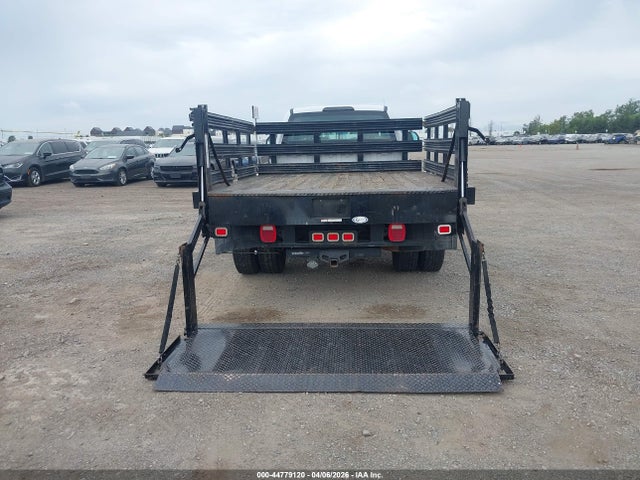 Ford F-350 Chassis Xl 2017 1FD8W3G6XHEE29007 Image 15
