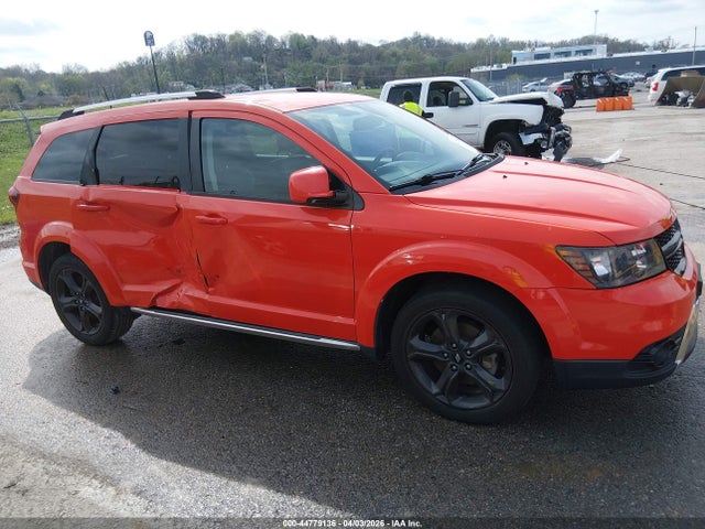 44779136 :رقم المزاد ، 3C4PDCGGXKT773538 vin ، 2019 Dodge Journey Crossroad مزاد بيع