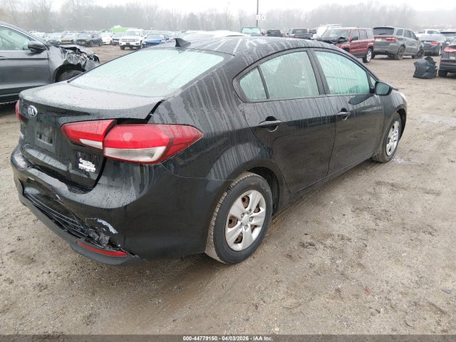 44779150 :رقم المزاد ، 3KPFK4A75HE029178 vin ، 2017 Kia Forte Lx مزاد بيع
