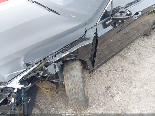 Aukcja sprzedaży 2025 Kia K5 Lxs, vin: KNAG24J71S5331717, numer aukcji: 44779163
