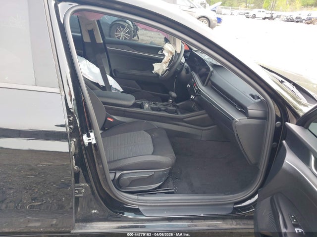 Aukcja sprzedaży 2025 Kia K5 Lxs, vin: KNAG24J71S5331717, numer aukcji: 44779163