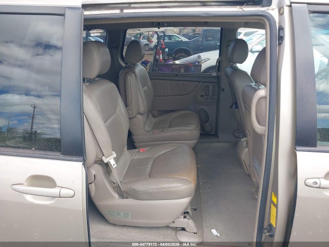 Продажа на аукционе авто 2004 Toyota Sienna Xle, vin: 5TDZA22C84S198918, номер лота: 44779172