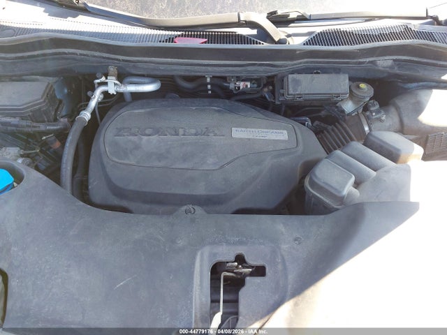 5FNYF6H08GB127504 Honda Pilot Elite