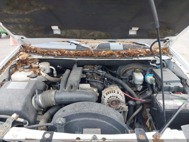 44779184 :رقم المزاد ، 1GKET63M382233535 vin ، 2008 Gmc Envoy Denali مزاد بيع