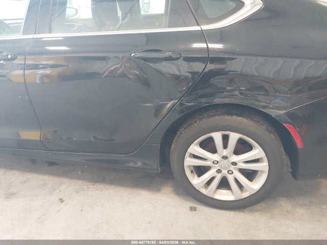 Продажа на аукционе авто 2015 Chrysler 200 Limited, vin: 1C3CCCAB6FN559817, номер лота: 44779185