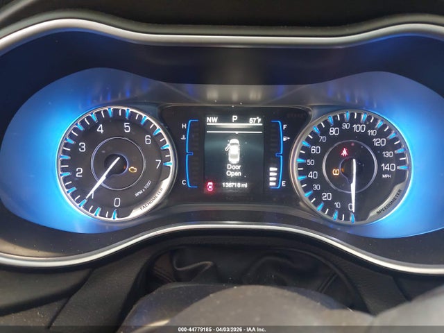 Продажа на аукционе авто 2015 Chrysler 200 Limited, vin: 1C3CCCAB6FN559817, номер лота: 44779185