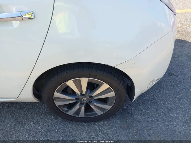 1N4BZ0CP7GC309633 Nissan Leaf Sl