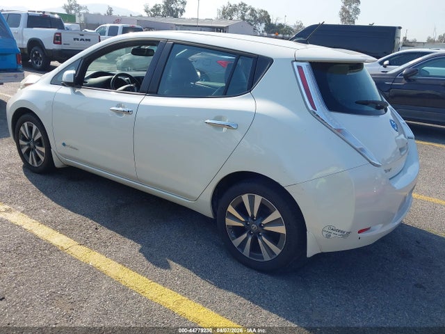2016 NISSAN LEAF 1N4BZ0CP7GC309633 Photo 2