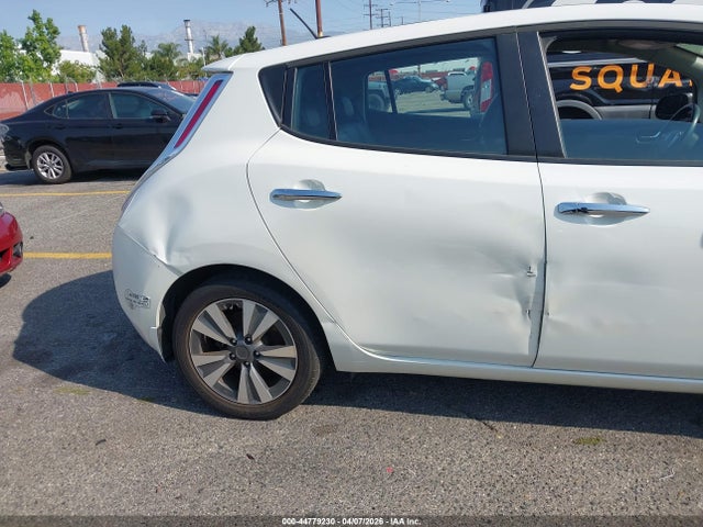 2016 NISSAN LEAF 1N4BZ0CP7GC309633 Photo 5