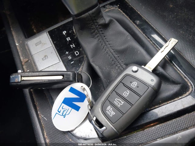 Продаж на аукціоні авто 2021 Hyundai Elantra Se, vin: 5NPLL4AG0MH016585, номер лоту: 44779238