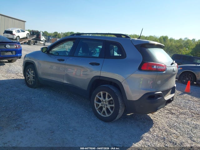1C4PJLAB0GW161081 Jeep Cherokee Sport
