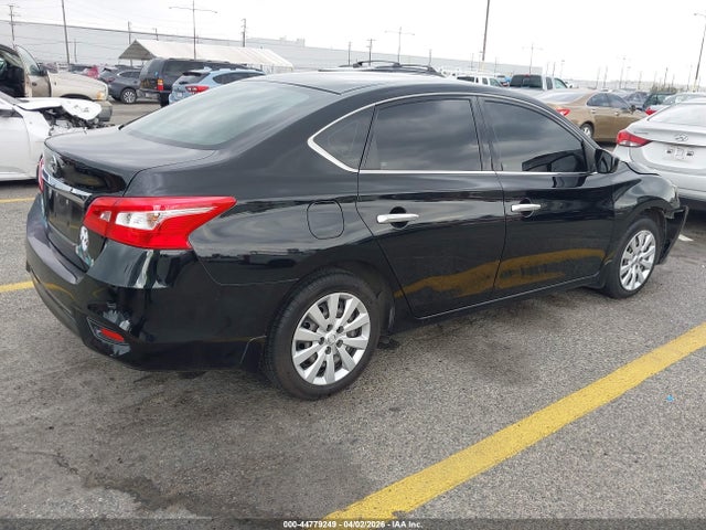 2017 Nissan Sentra S მანქანა იყიდება აუქციონზე, vin: 3N1AB7AP0HY354544, აუქციონის ნომერი: 44779249