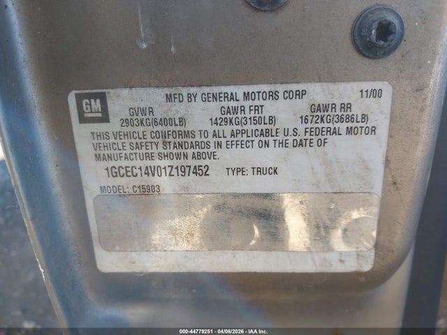 2001 CHEVROLET SILVERADO 1500 1GCEC14V01Z197452 Photo 8