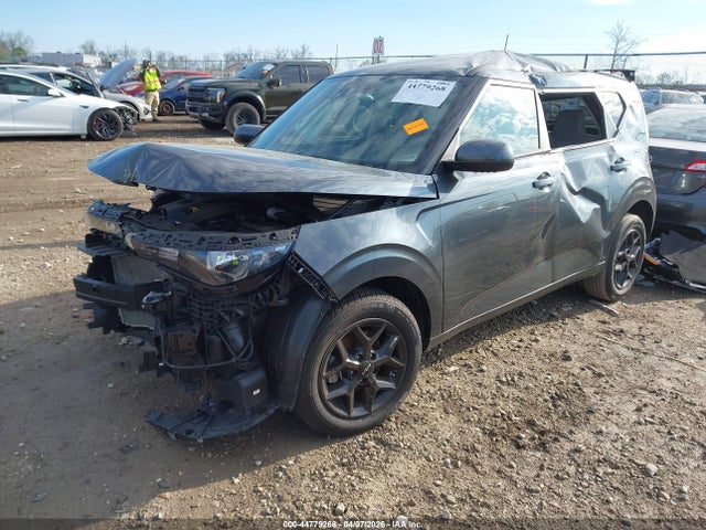 2025 Kia Soul Lx მანქანა იყიდება აუქციონზე, vin: KNDJ23AU3S7249095, აუქციონის ნომერი: 44779268