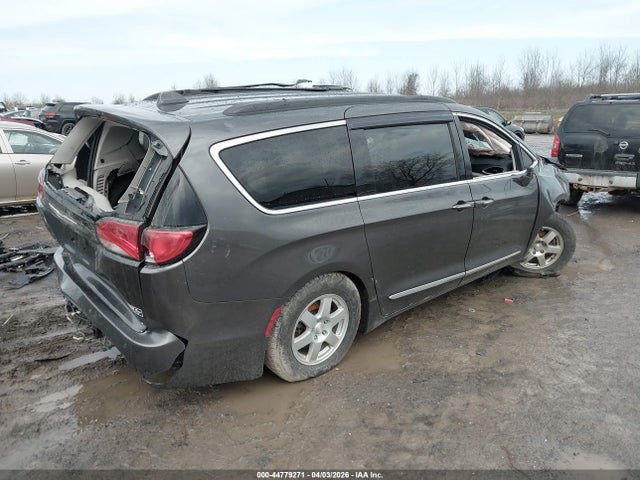 Aukcja sprzedaży 2017 Chrysler Pacifica Touring-l, vin: 2C4RC1BG7HR661508, numer aukcji: 44779271