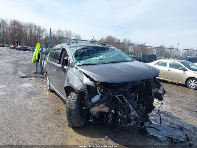 Aukcja sprzedaży 2017 Chrysler Pacifica Touring-l, vin: 2C4RC1BG7HR661508, numer aukcji: 44779271