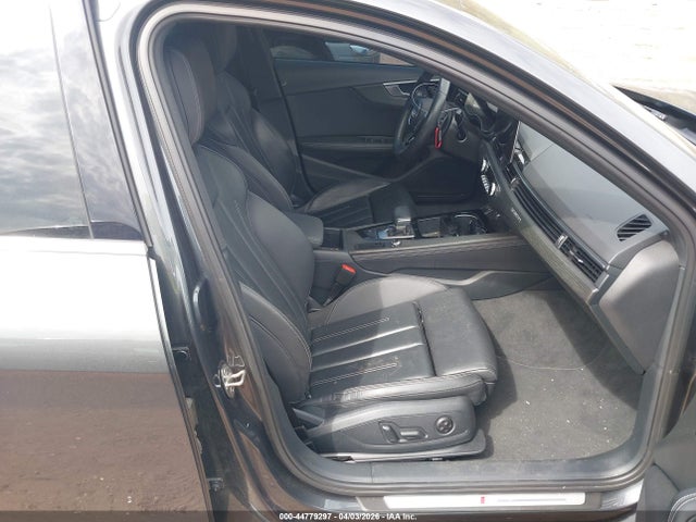 Aukcja sprzedaży 2022 Audi A4 Premium Plus 45 Tfsi S Line Quattro S Tronic, vin: WAUEAAF47NN015458, numer aukcji: 44779297