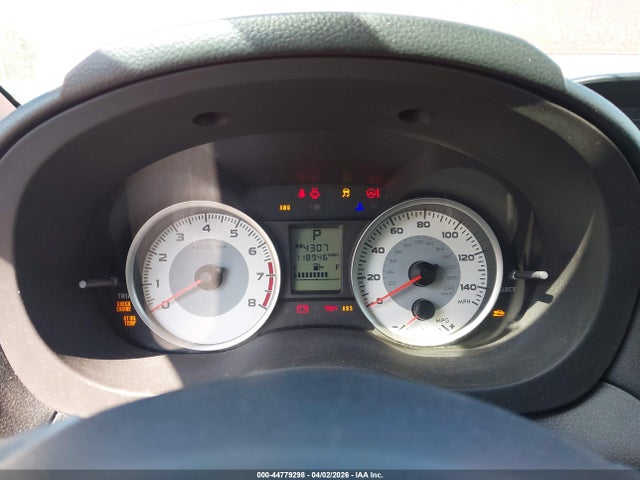 44779298 :رقم المزاد ، JF1GPAC64E8219168 vin ، 2014 Subaru Impreza 2.0i Premium مزاد بيع