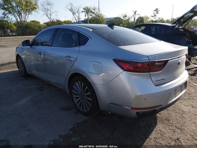 44779316 :رقم المزاد ، KNALC4J13H5072177 vin ، 2017 Kia Cadenza Technology مزاد بيع