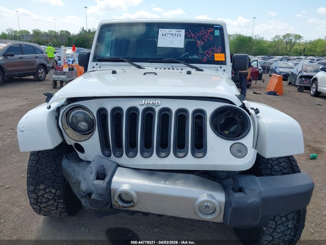 44779321 :رقم المزاد ، 1C4BJWEG8FL606006 vin ، 2015 Jeep Wrangler Unlimited Sahara مزاد بيع
