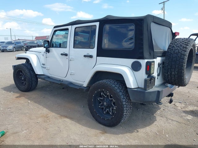 44779321 :رقم المزاد ، 1C4BJWEG8FL606006 vin ، 2015 Jeep Wrangler Unlimited Sahara مزاد بيع