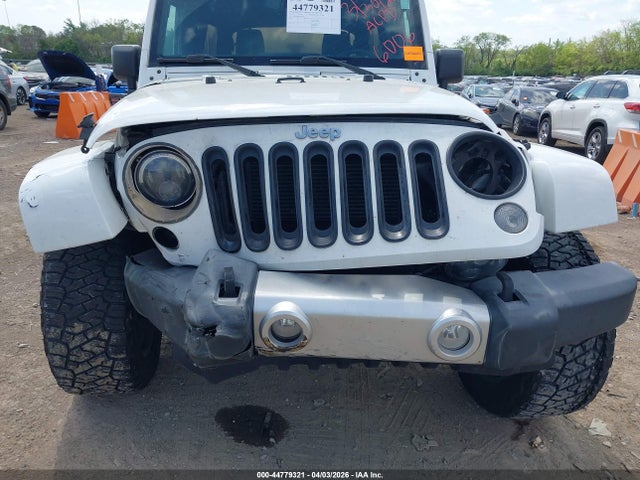 44779321 :رقم المزاد ، 1C4BJWEG8FL606006 vin ، 2015 Jeep Wrangler Unlimited Sahara مزاد بيع