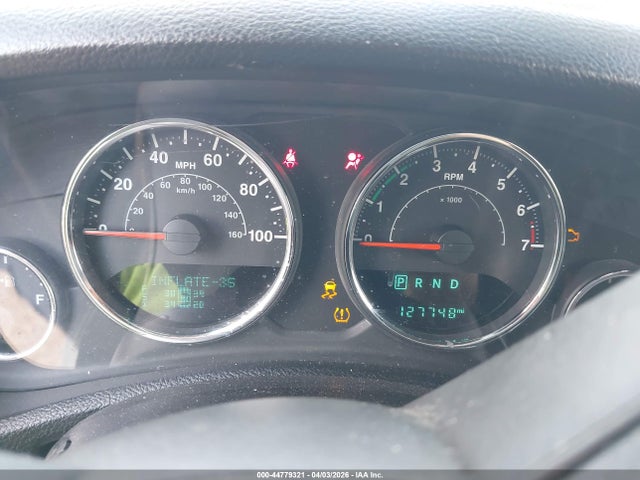 44779321 :رقم المزاد ، 1C4BJWEG8FL606006 vin ، 2015 Jeep Wrangler Unlimited Sahara مزاد بيع