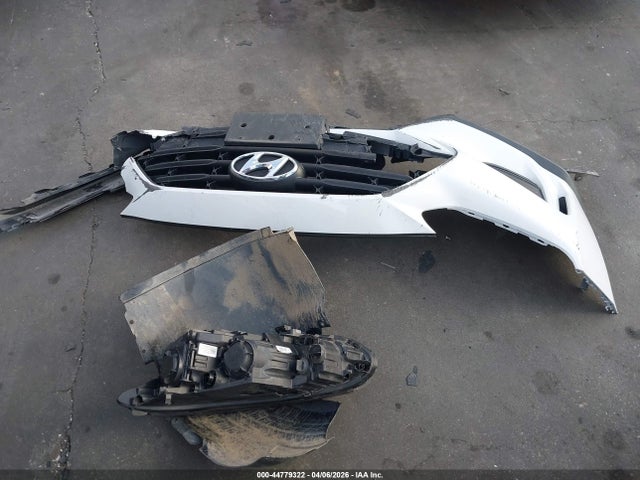 Продаж на аукціоні авто 2020 Hyundai Veloster 2.0, vin: KMHTG6AF8LU030788, номер лоту: 44779322