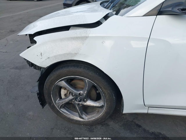 Продаж на аукціоні авто 2020 Hyundai Veloster 2.0, vin: KMHTG6AF8LU030788, номер лоту: 44779322
