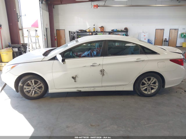Hyundai SONATA GLS 2014 5NPEB4AC1EH935733 Image 15